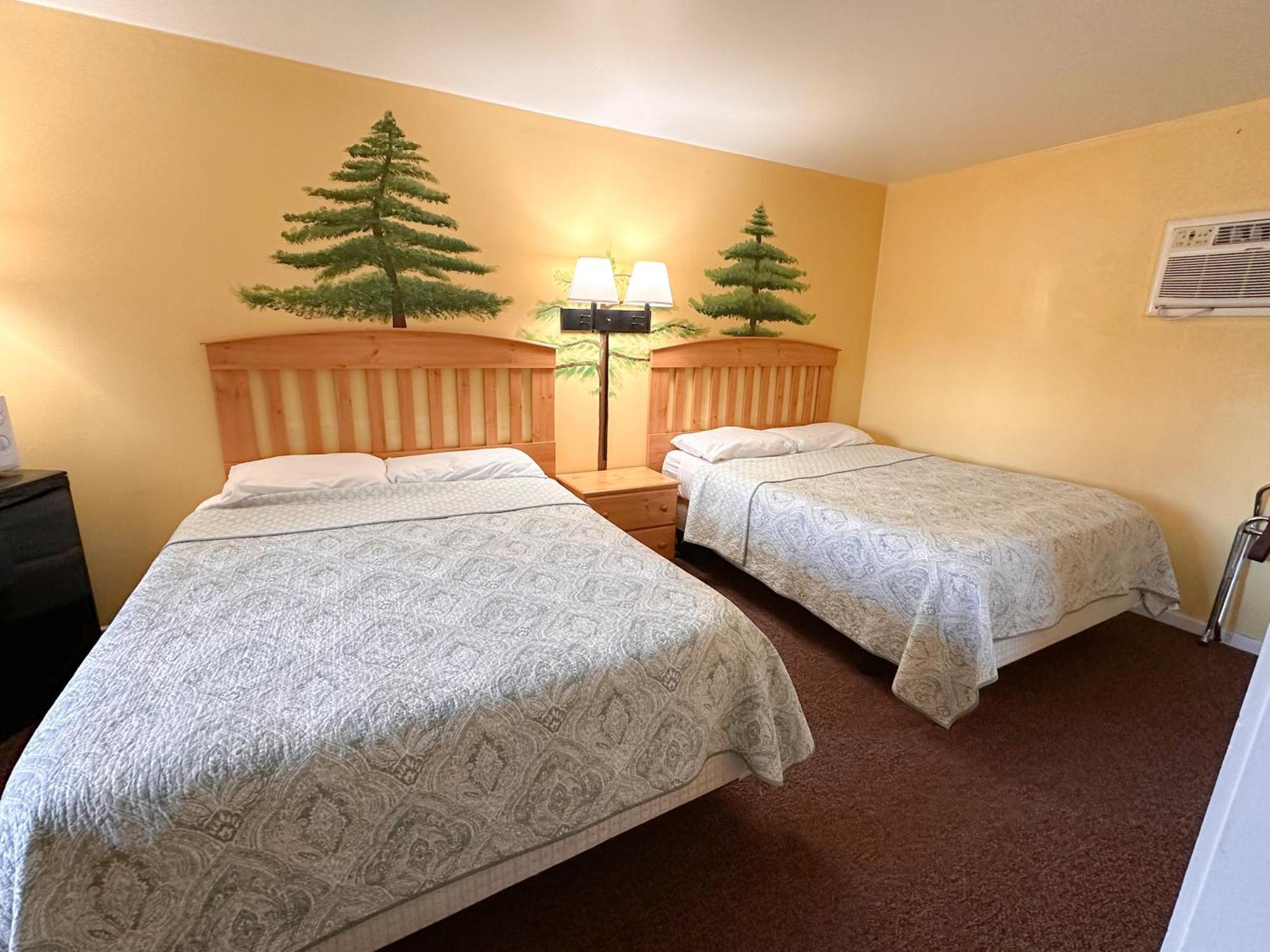 The At Motel 2*